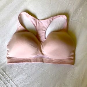 Old Navy Active High Impact Racerback Sports Bra 💚
